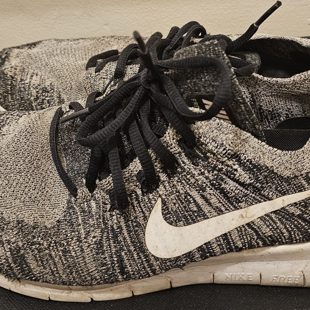 Nike Free Run Flyknit Wolf Grey
